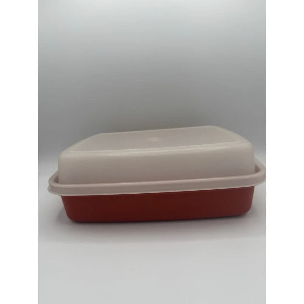 Tupper Ware 1518-2  Season Serve‎ Marinade Container W/Lid Paprika